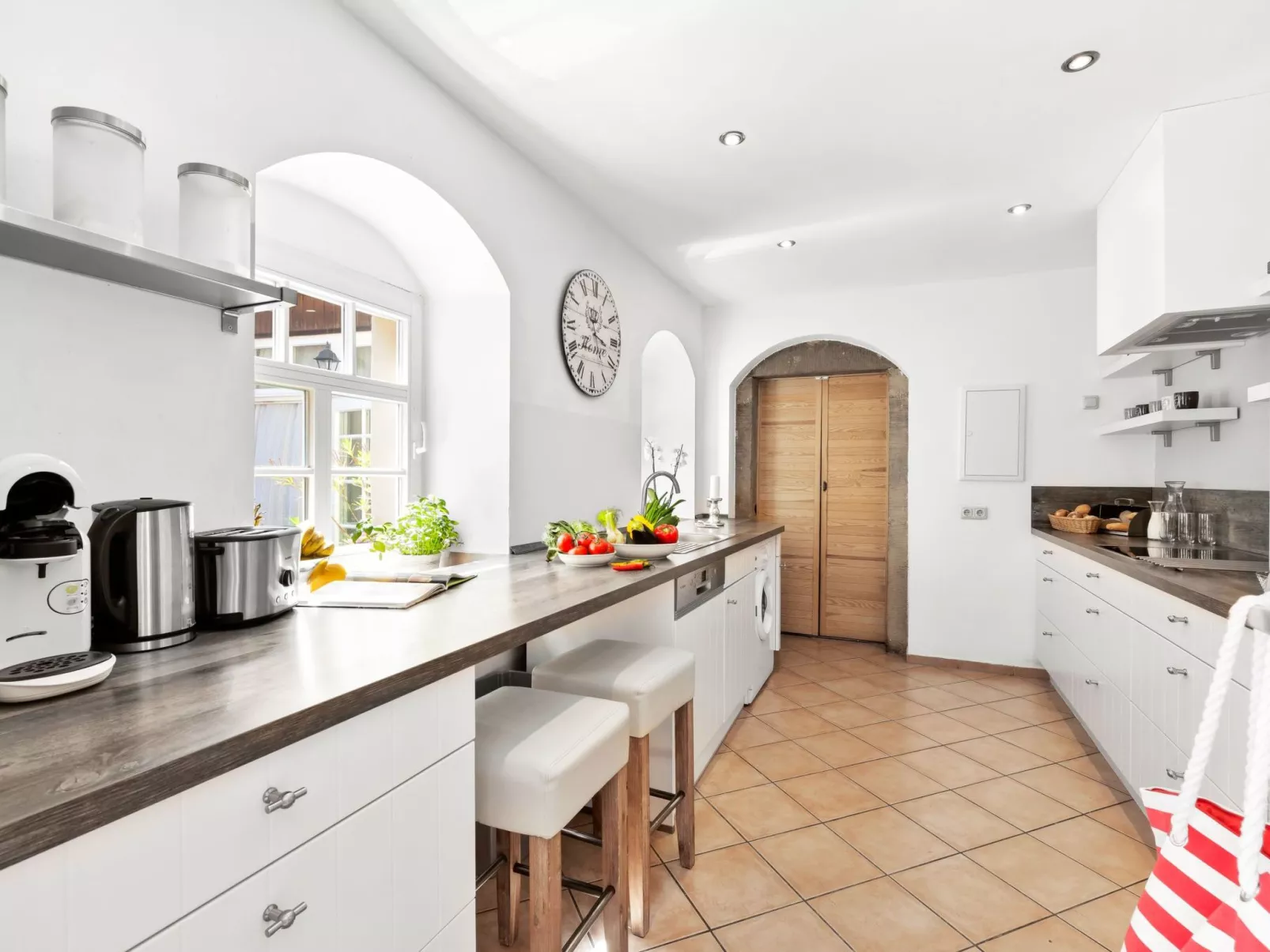 Villa mit Garten, Grill und Terrasse-Inside