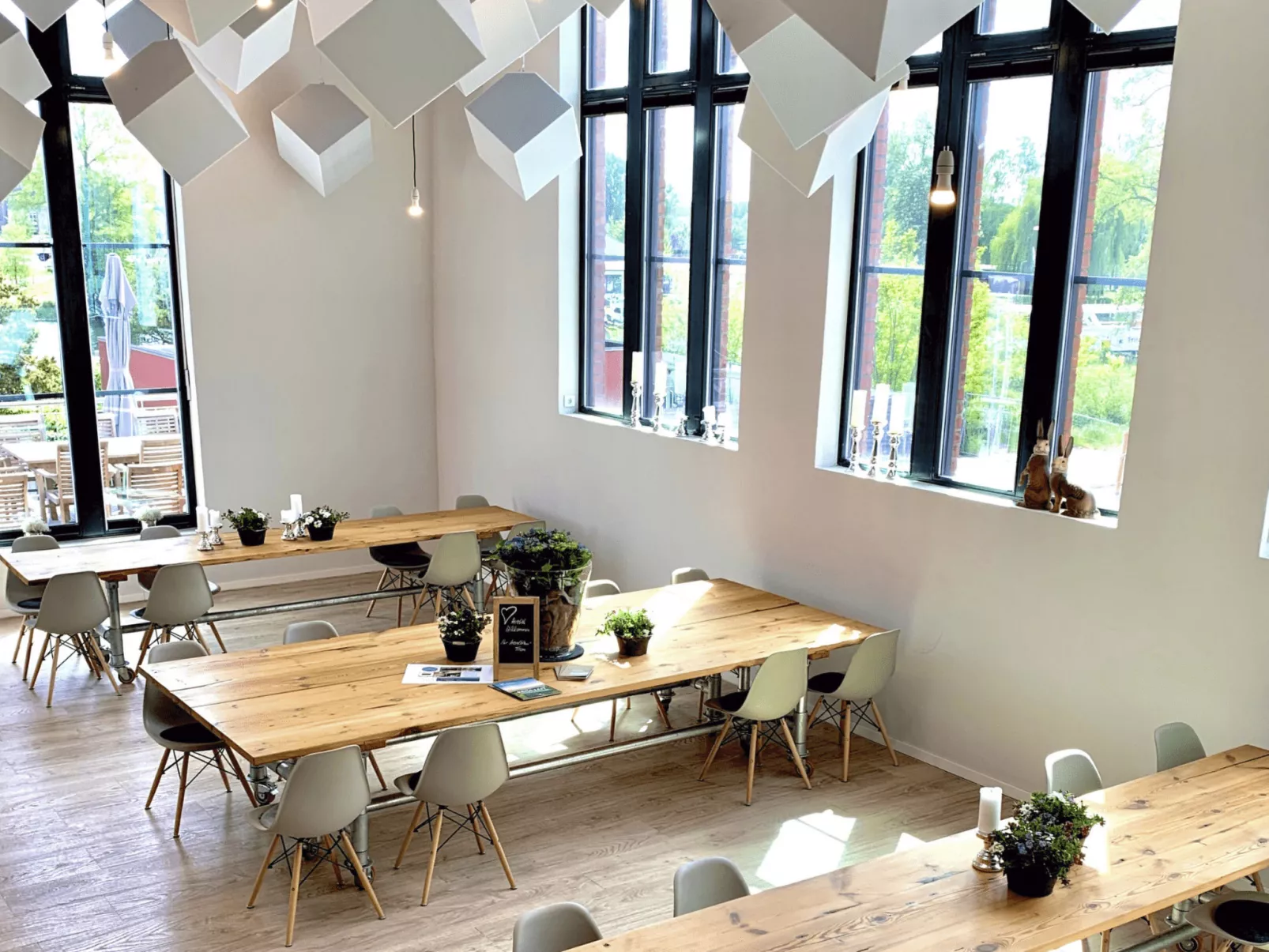 Appartement in Brandenburg An Der Havel mit Terrasse, Garten und Grill-Dedans