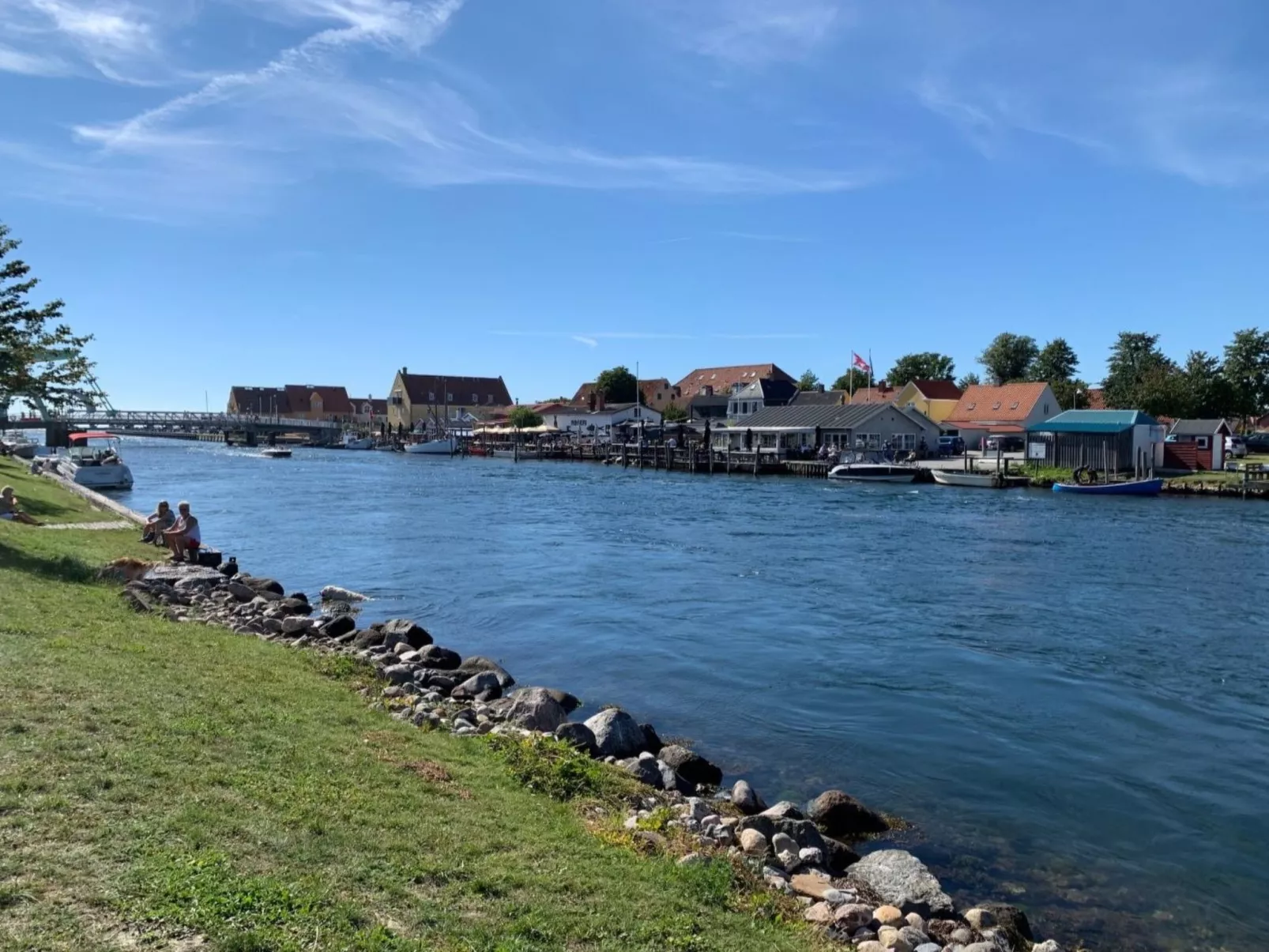 "Lungsgab 29" mit Whirlpool-Dehors