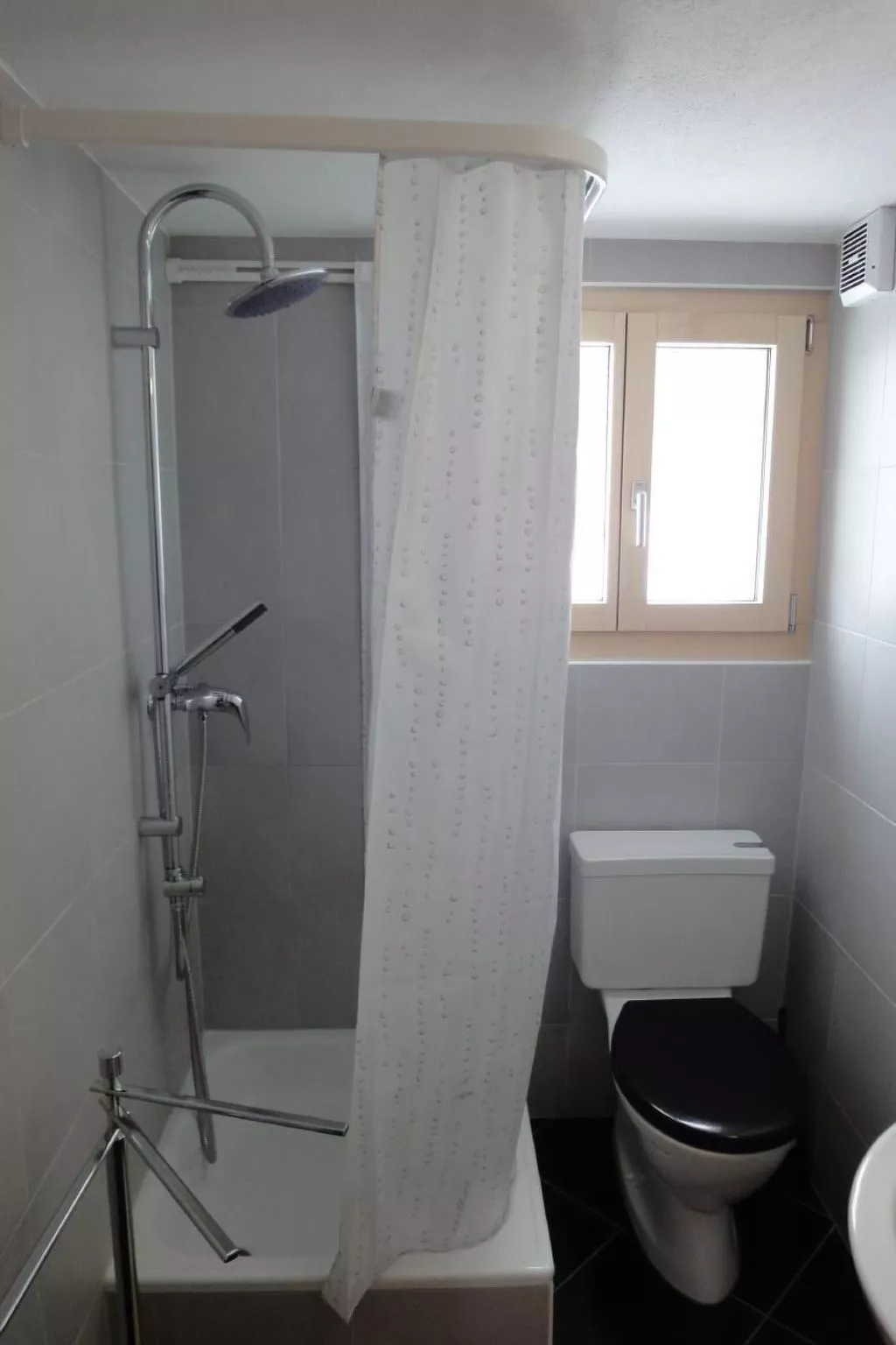 Chalet Stefanino, 2 1/2 Zimmer-Drinnen