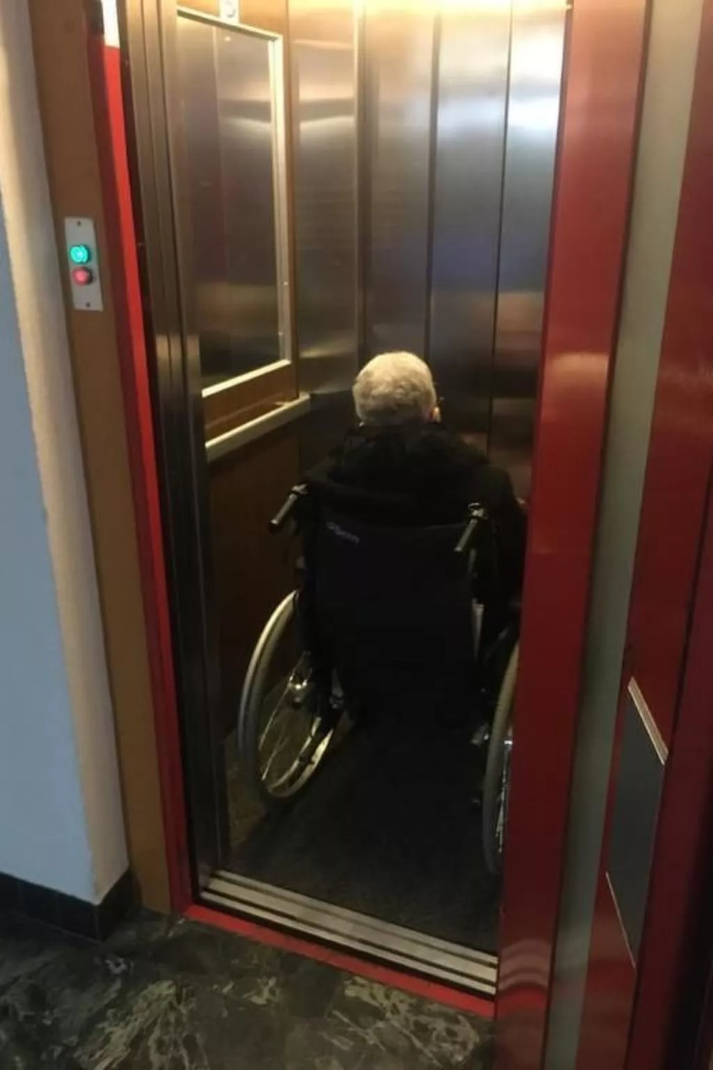 Wohnung mit Blick auf die Berge-Dedans