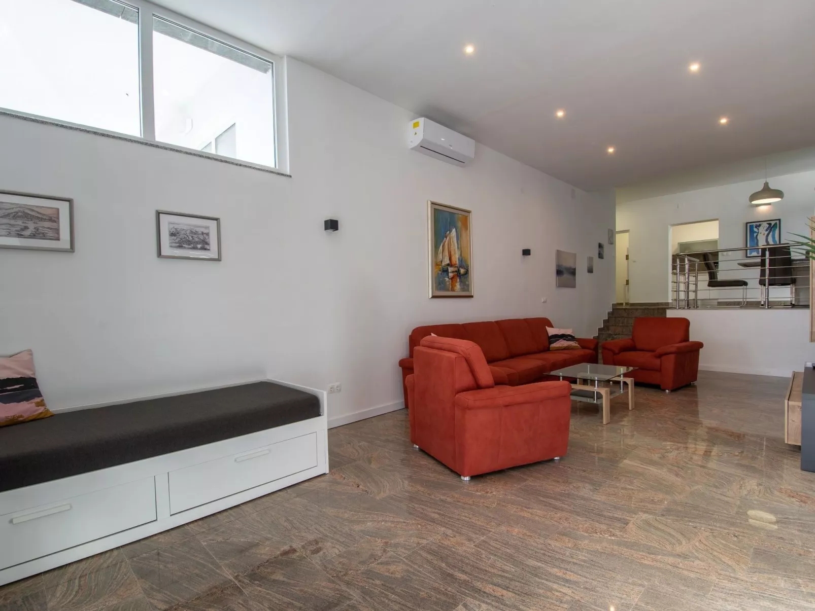 Ferienwohnung-Dedans