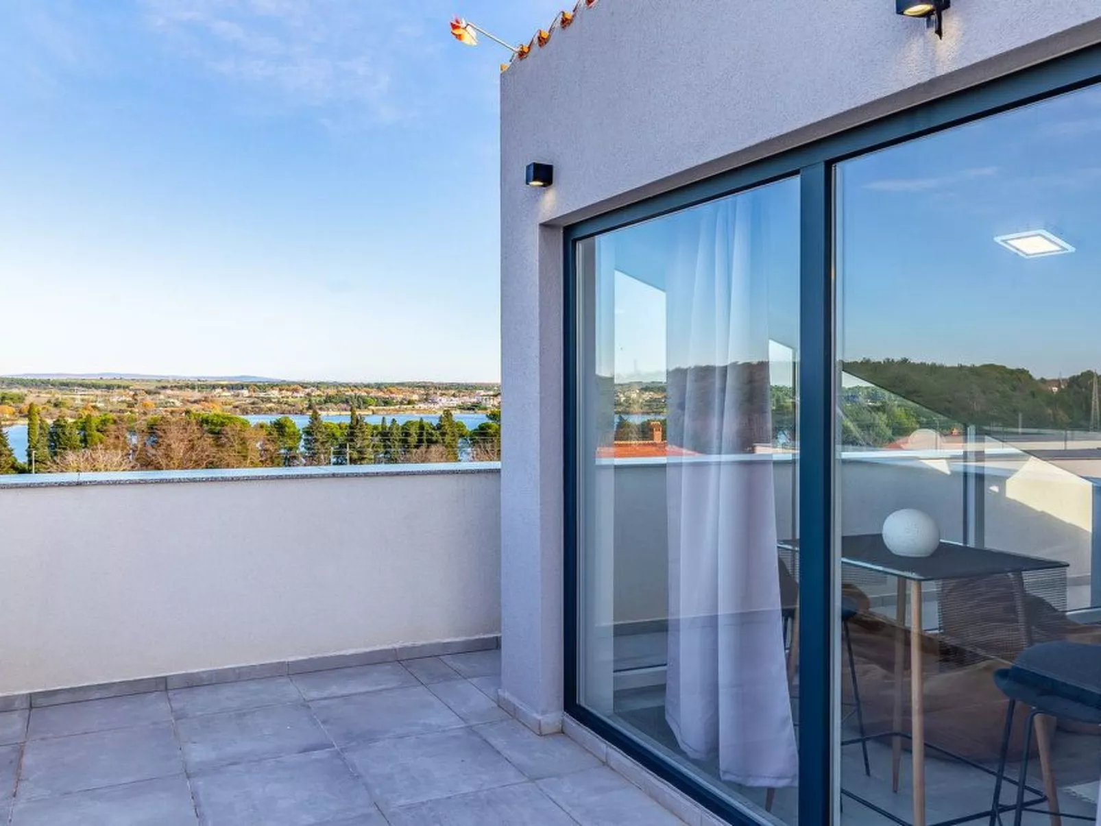 Duplex Meerblick-Dehors