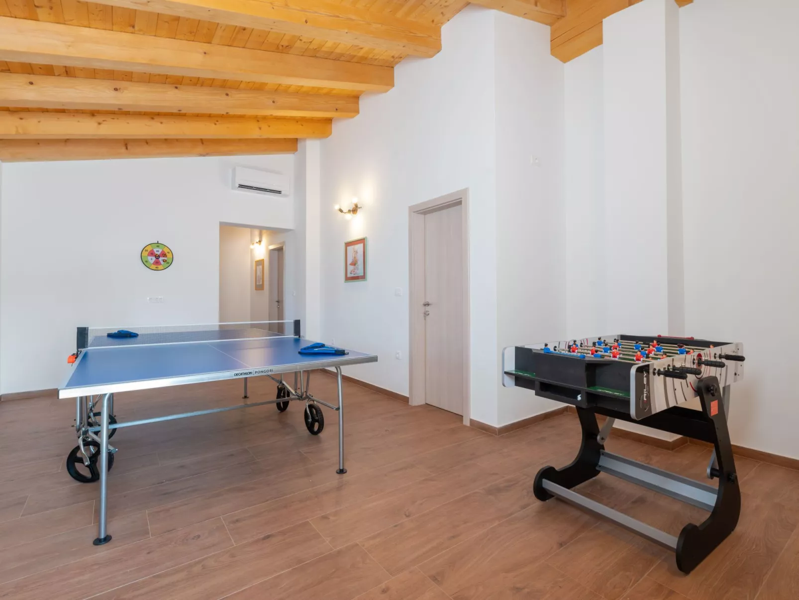 Villa Violette mit Pool nahe Stadtzentrum-Inside