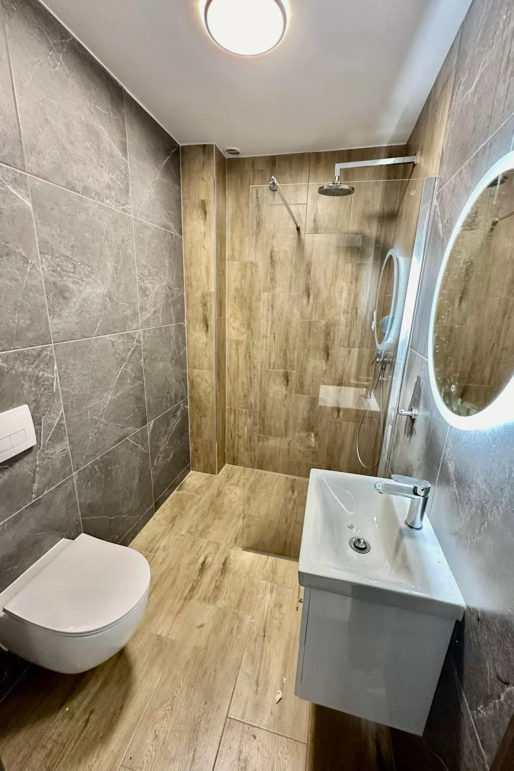 Welle in Dziwnow-Drinnen