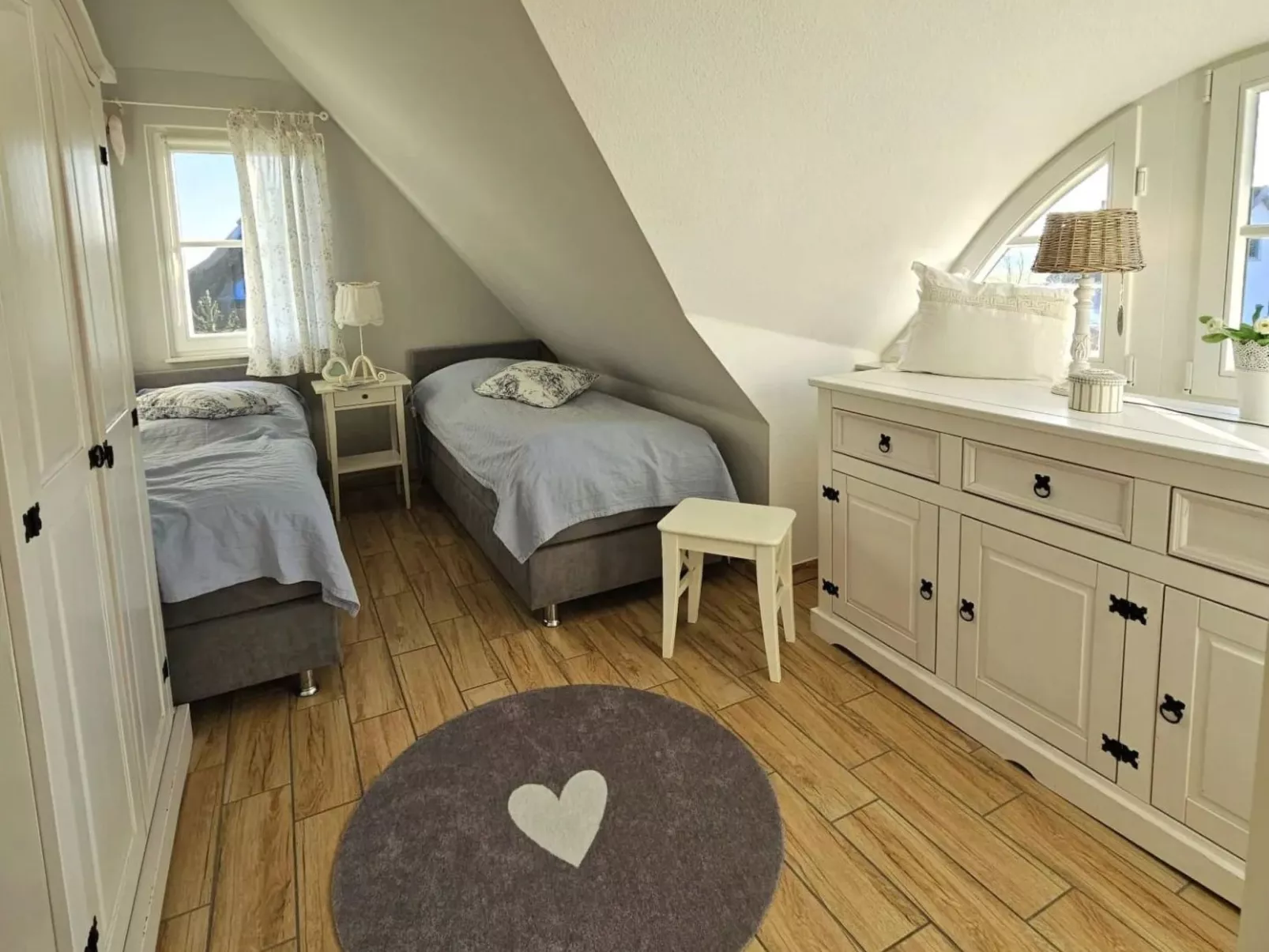 In Ummanz mit Sauna, Garten und Grill-Image-tags.info