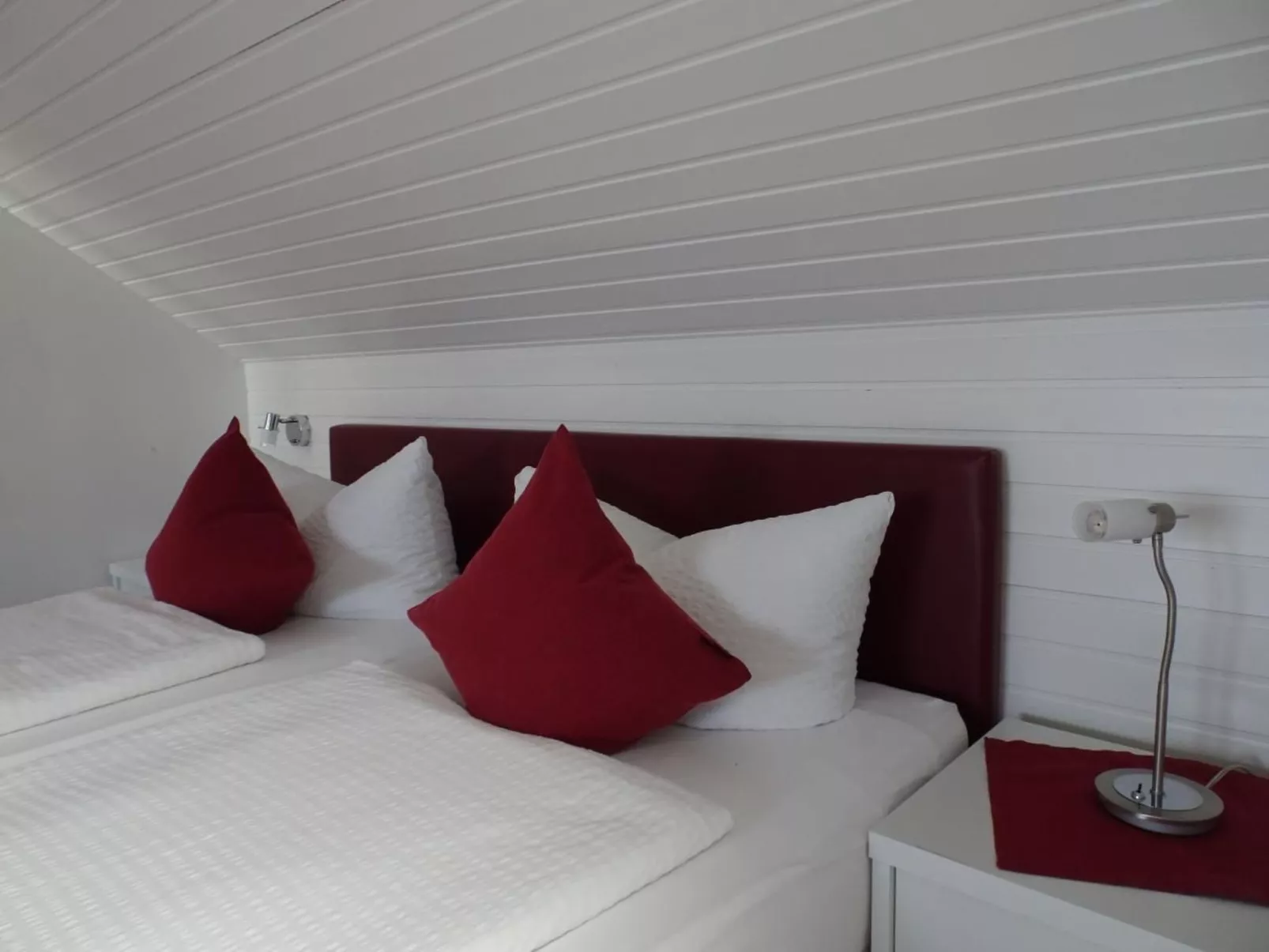 Haus Holzheimer mit Blick auf die Rhön-Image-tags.info