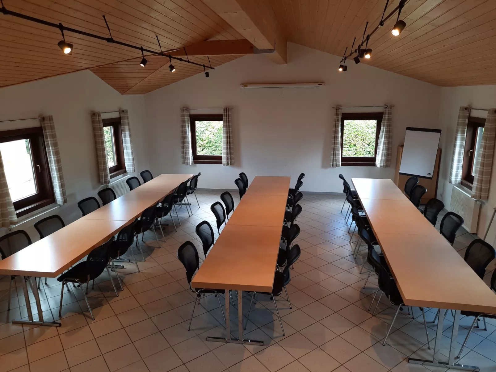 Haus Robinson-Inside