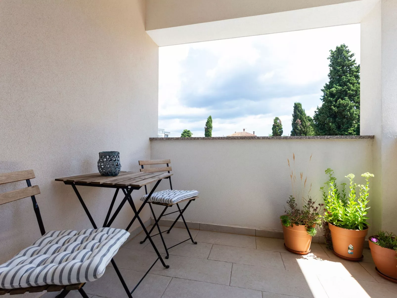 Modernes Ferienhaus in Strandnähe-Draußen