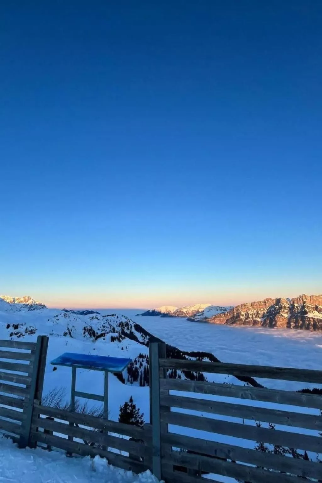 Mit eigener Terrasse-Dehors