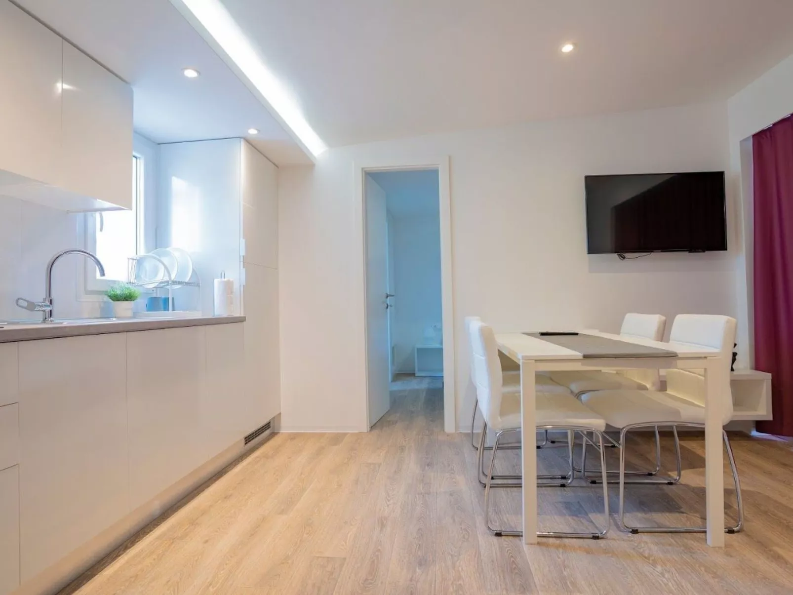 Adriatic Mobile Homes 2-Inside