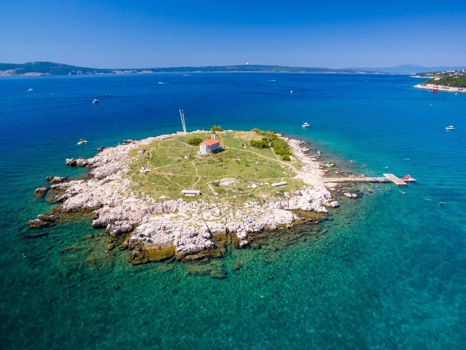 Wohnung mit Terrasse, 200m vom Strand entfernt-Outside