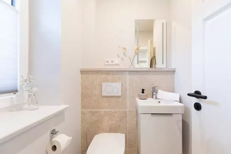 Biikehuus West-Bathroom