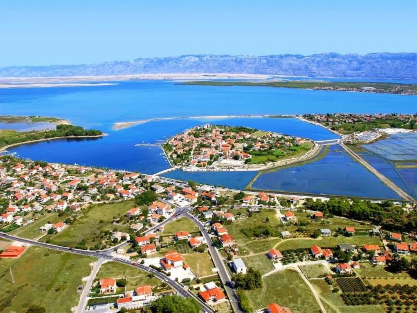 Wohnung Antica bei Queen beach Nin-Outside