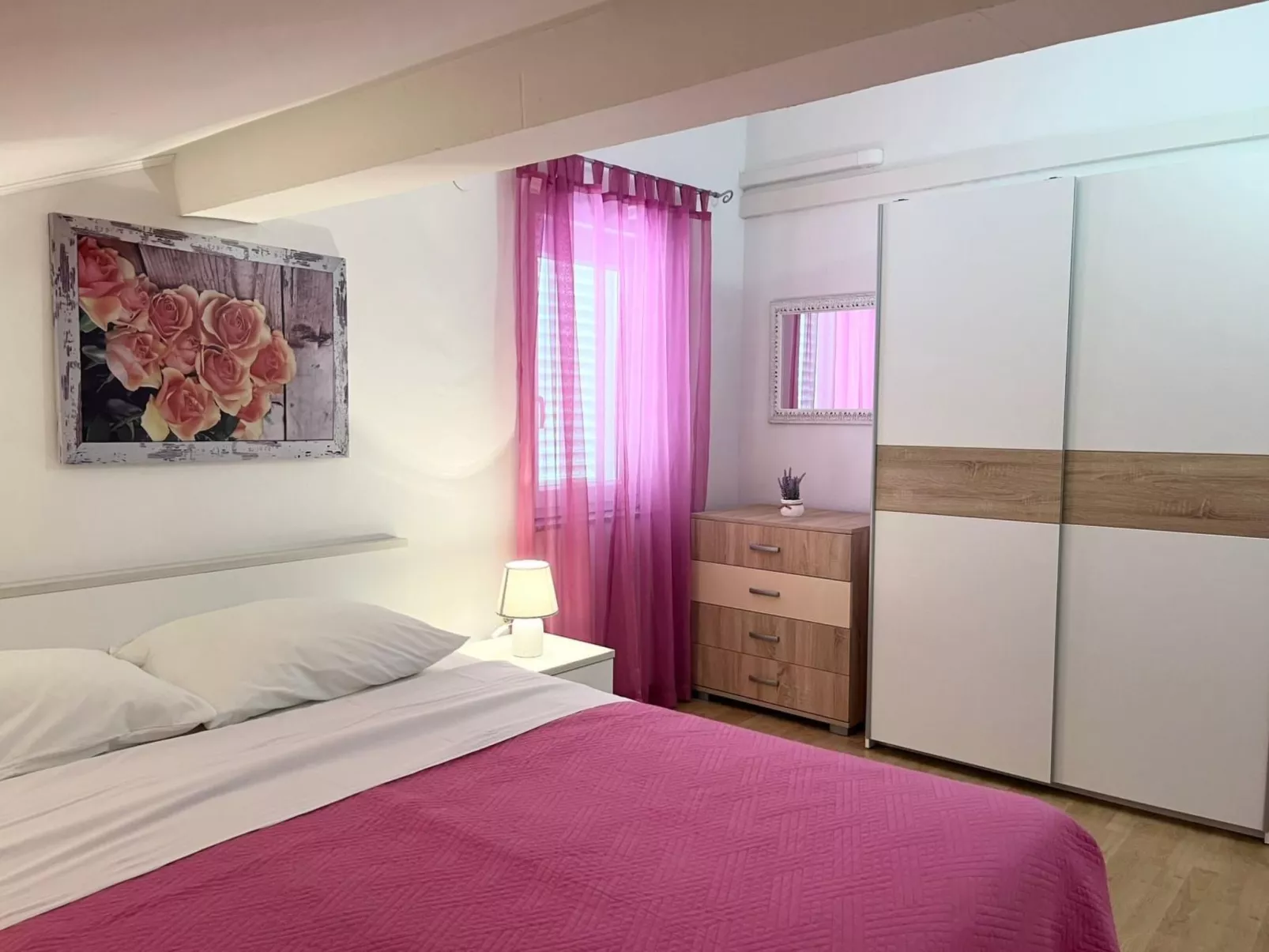 Meri 5 Villa-Drinnen