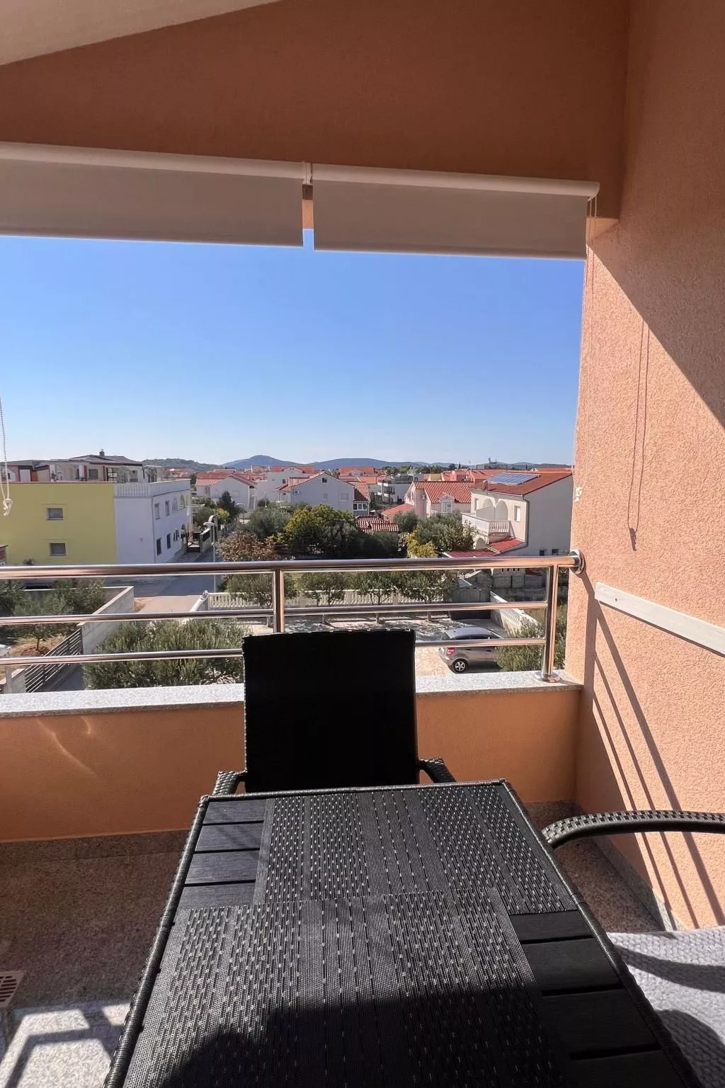 Wohnung "Ivić 2" mit Terrasse-Draußen