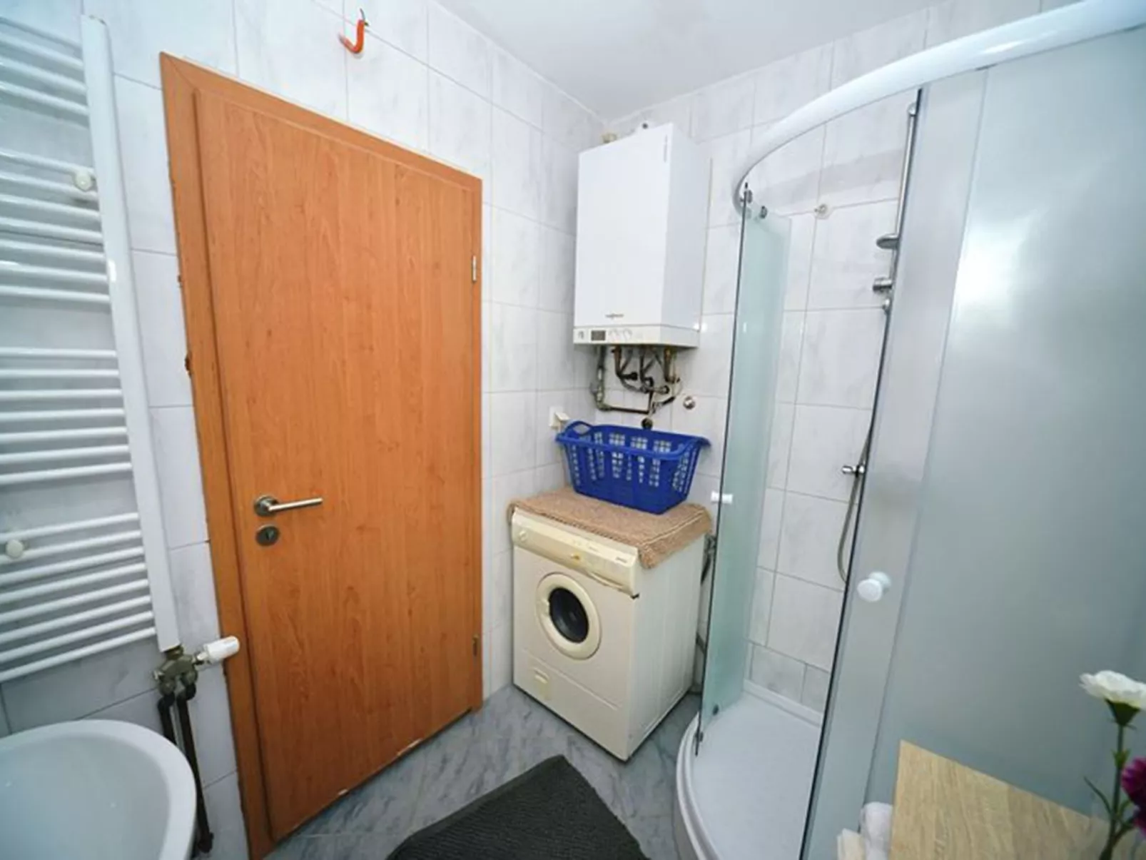 Charmante Wohnung "Relax 2" mit kostenlosem Parkplatz-Dedans