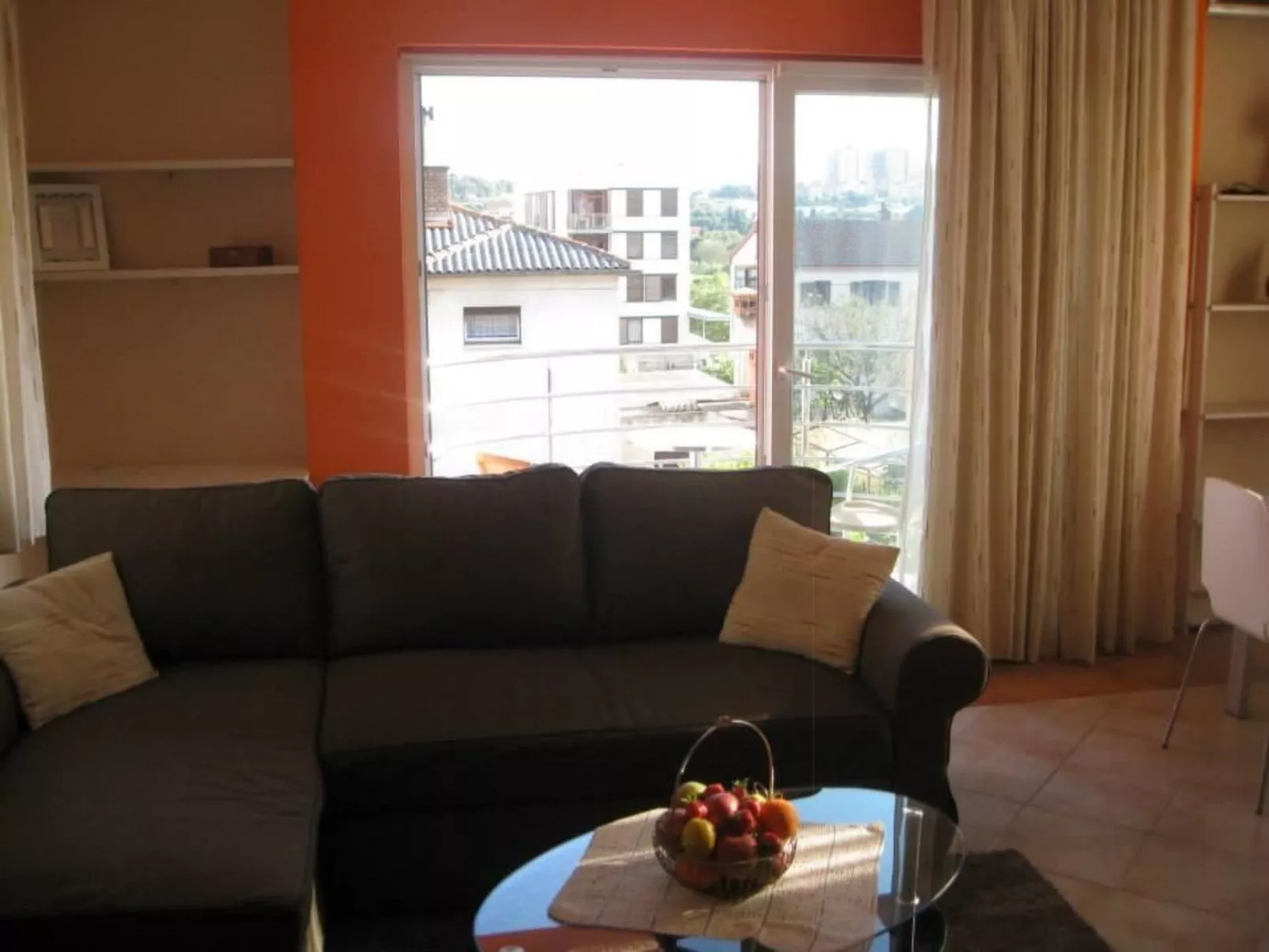 Moderne Wohnung in der Nähe des Zentrums-Dedans