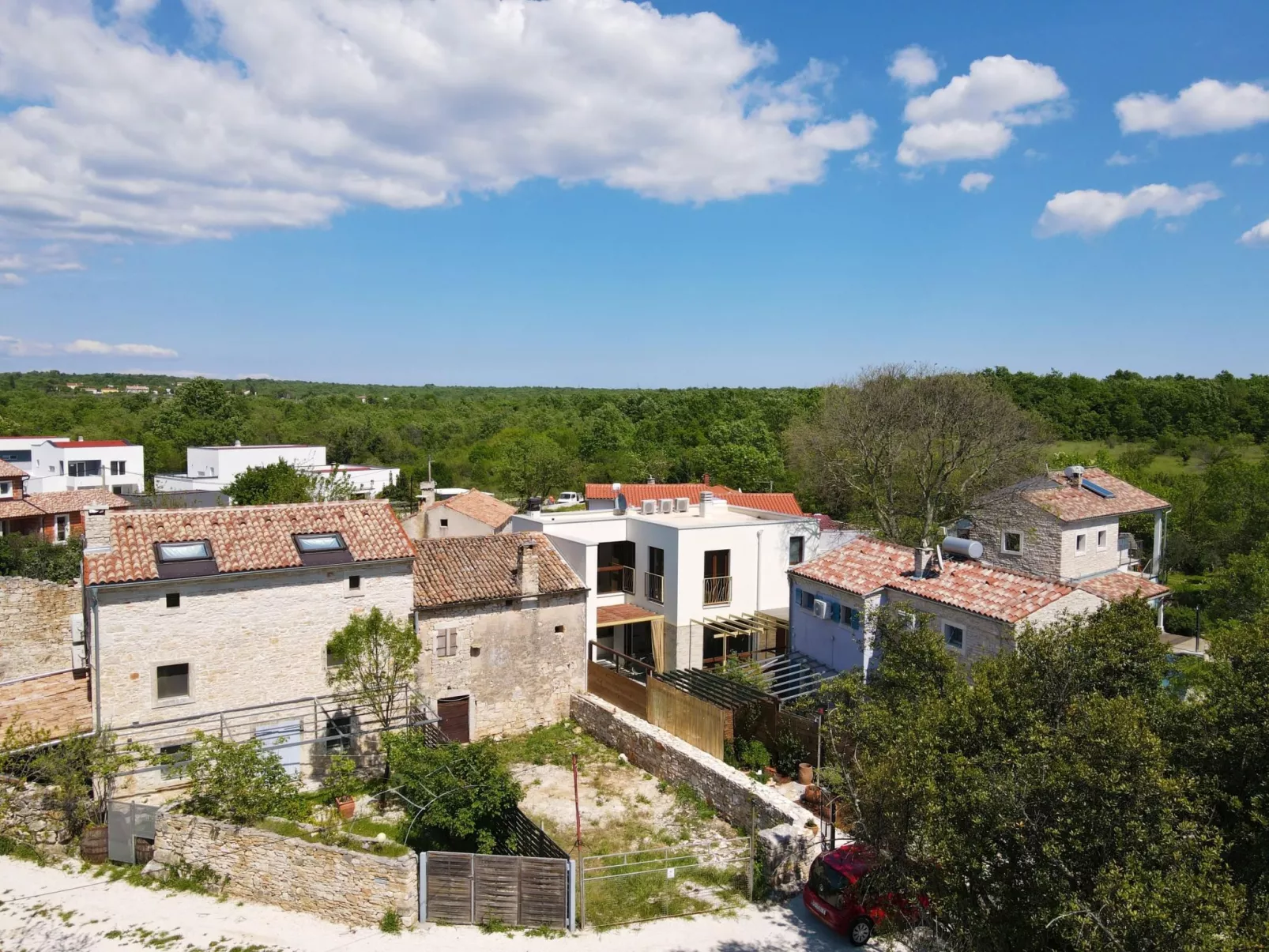 Ferienvilla "Nascota" mit eigenem Pool-Outside