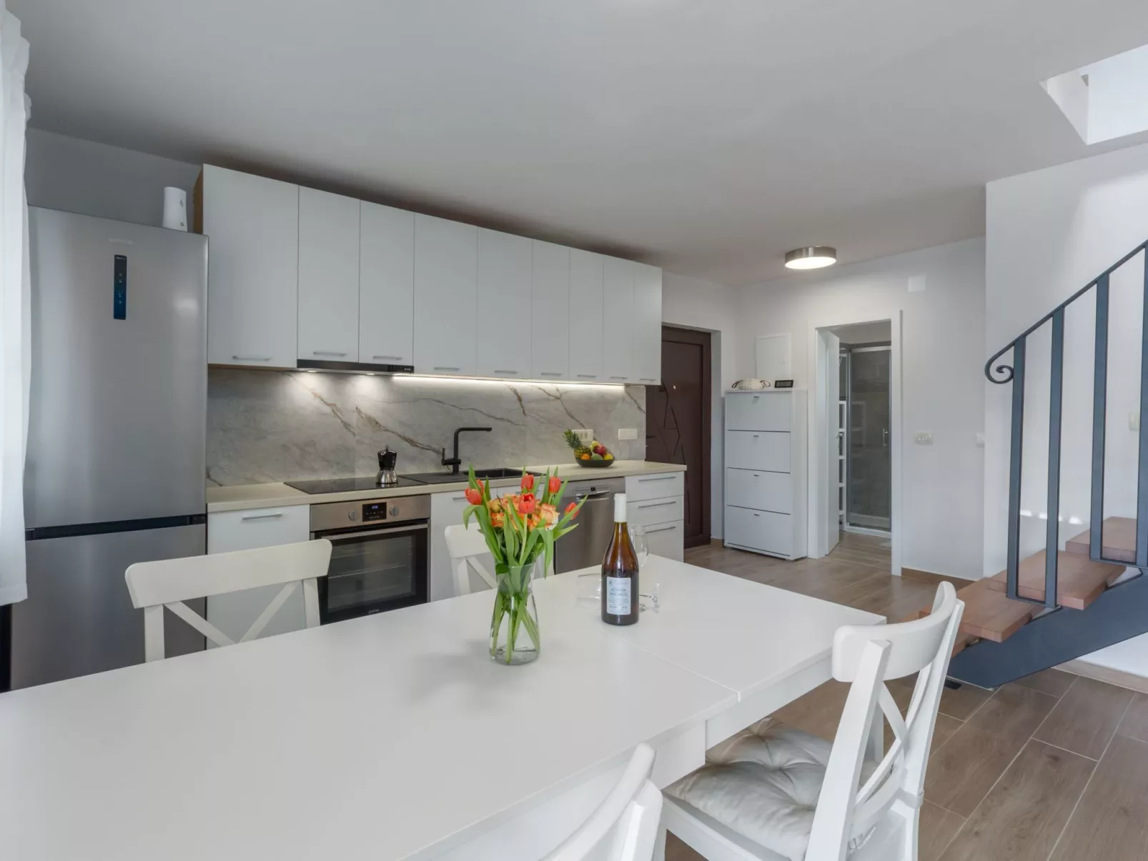 Luka Premium-Image-tags.info