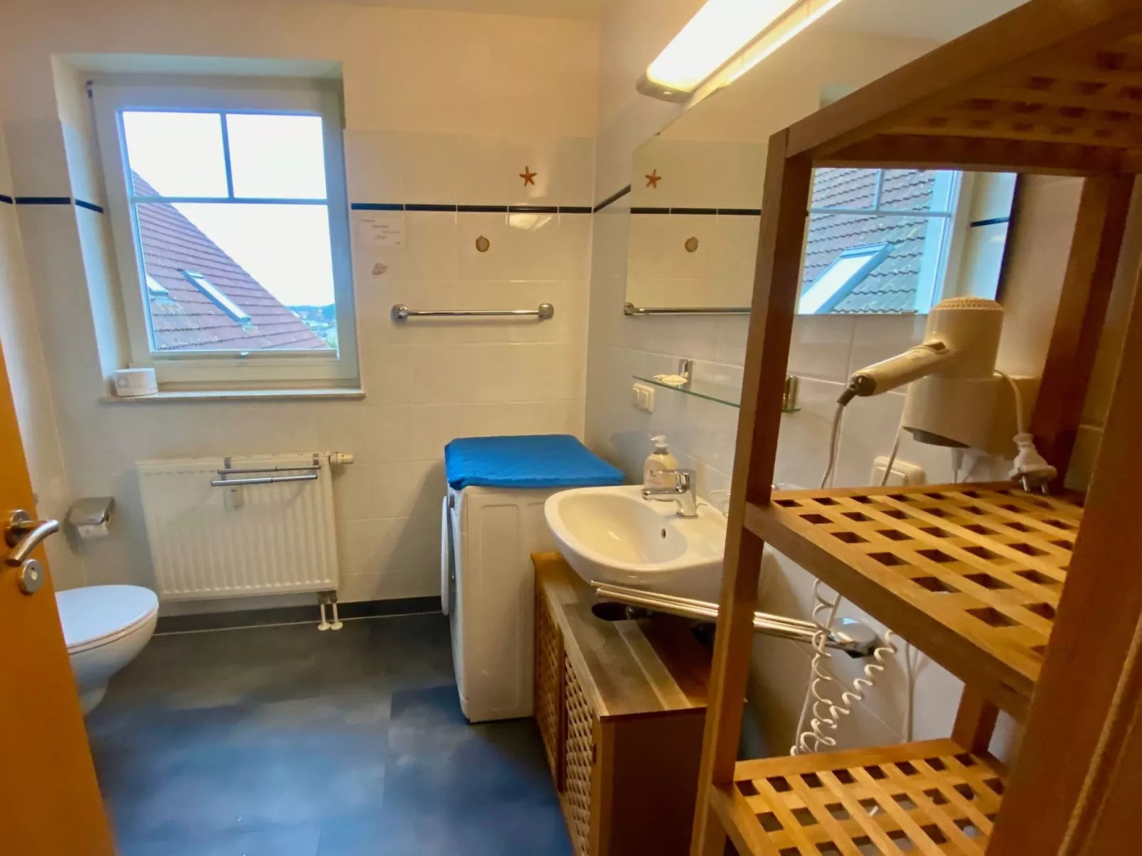 Moderne Wohnung in Karlshagen mit Grill und Garten - Dedans