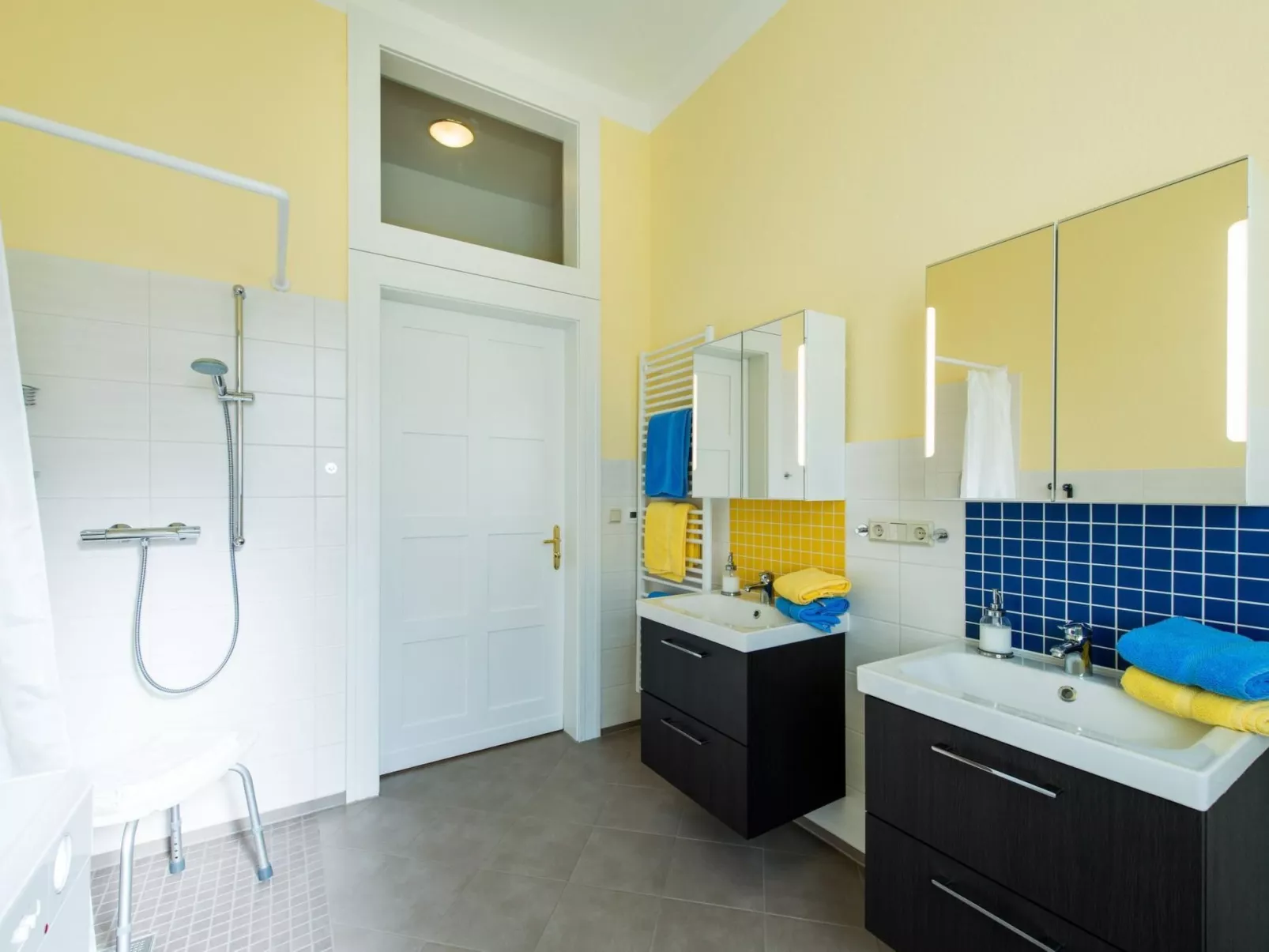 Barrierefreie Wohnung in ruhiger Zentrumslage-Dedans