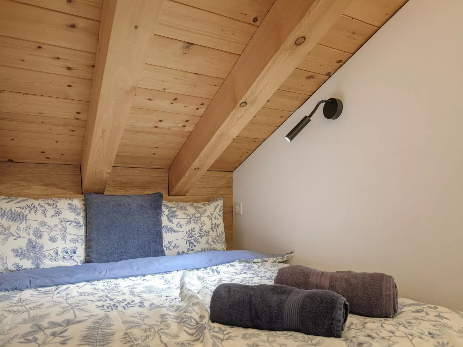 Blue Alpine Lodge-Drinnen