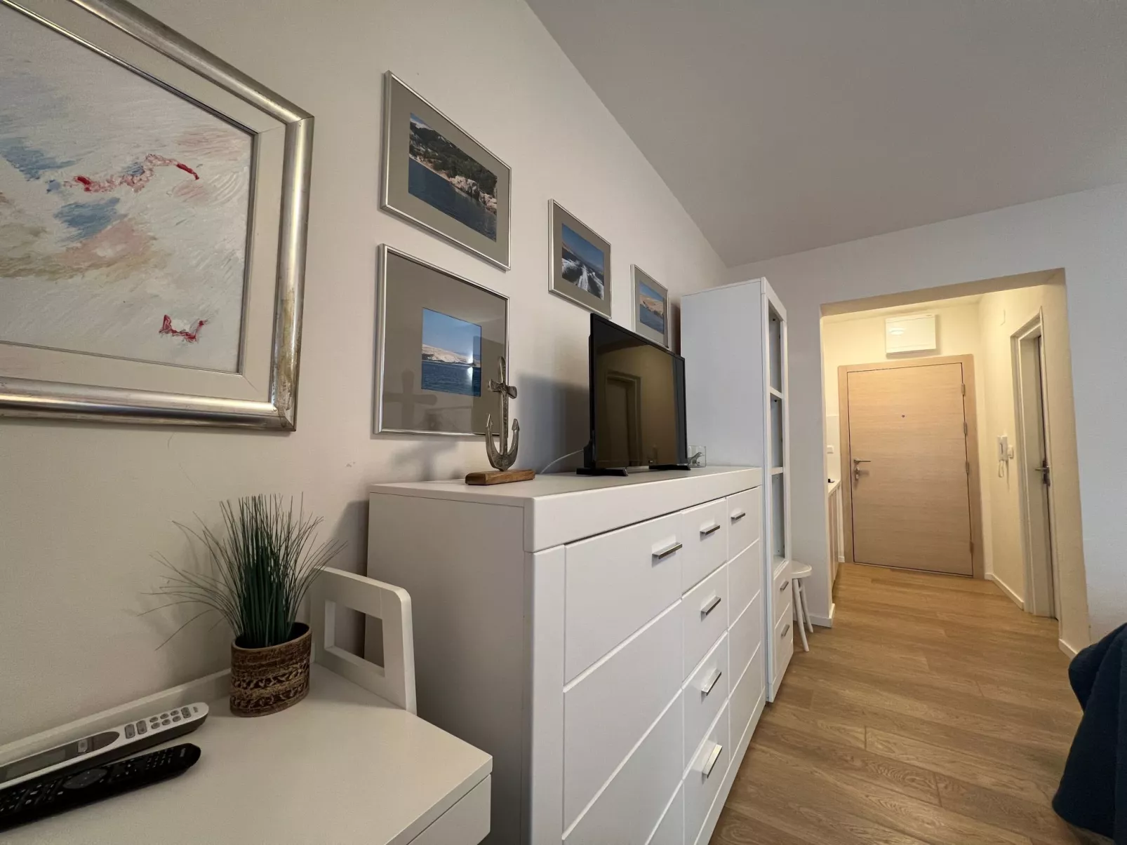 Studio-Wohnung am Meer Marina Mel-Drinnen