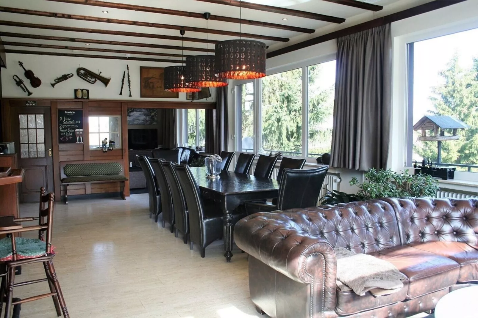 Naturhaus-Wohnzimmer