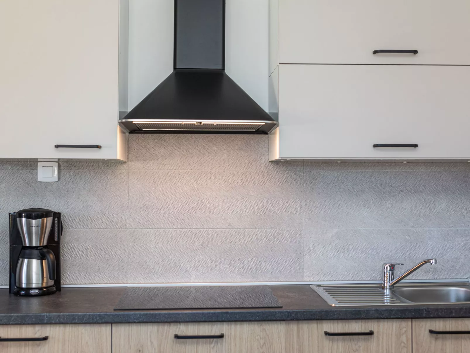 Für 2 Personen  + 1 Kind ca. 40 m&sup2; in Šilo, Adriaküste Kroatien (Kroatisch-Drinnen