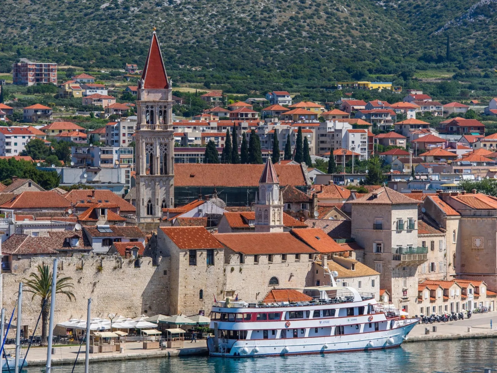 Wohnung mit Blick auf das Wasser-Outside