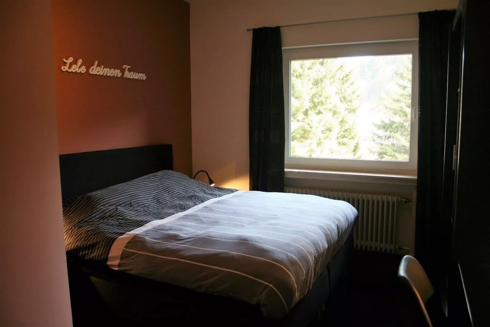 Naturhaus-Schlafzimmer