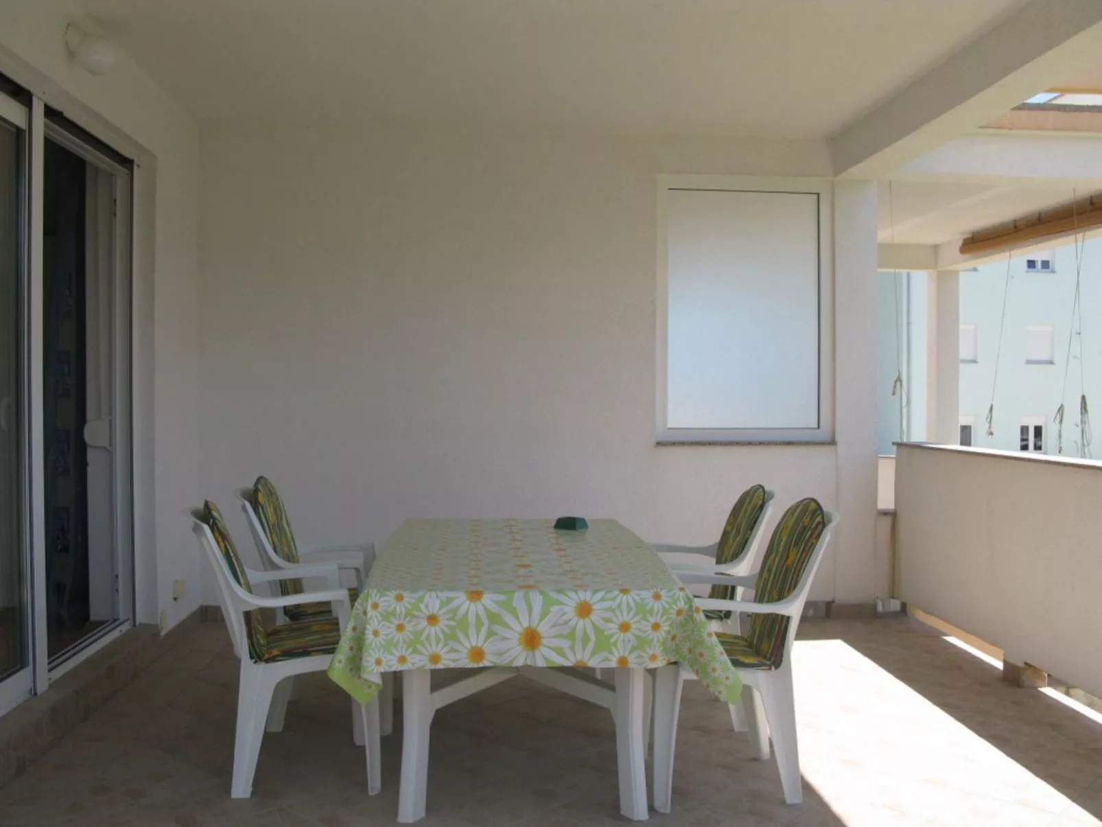 NR NATASA - APP2-Dehors