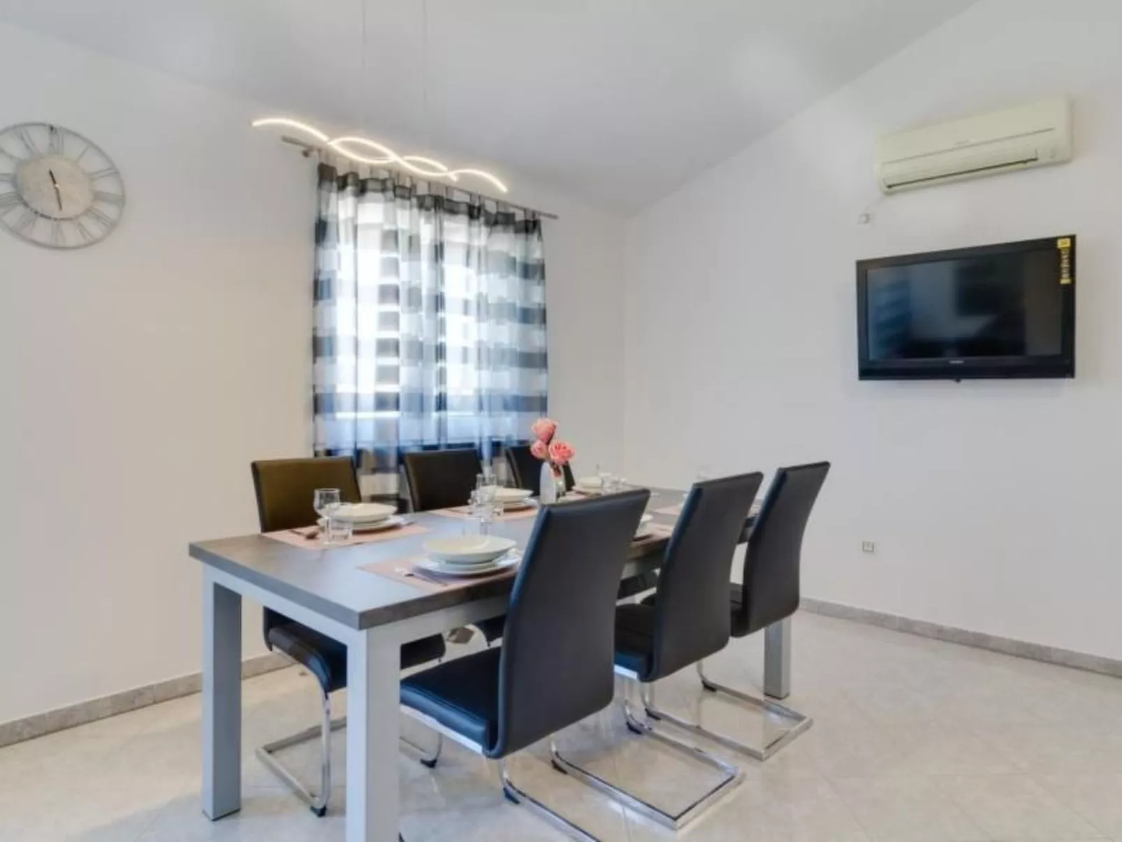 "Haus Piljan"-Image-tags.info