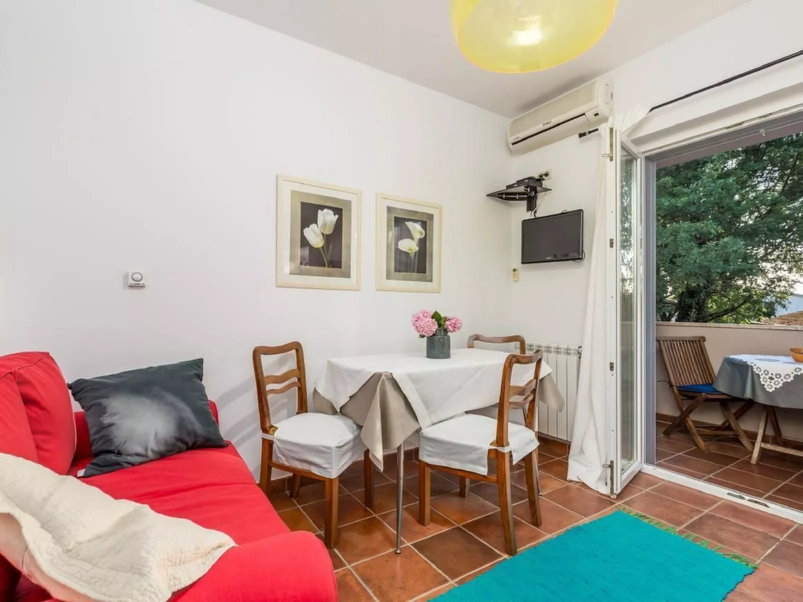 Villa Lidija-Drinnen