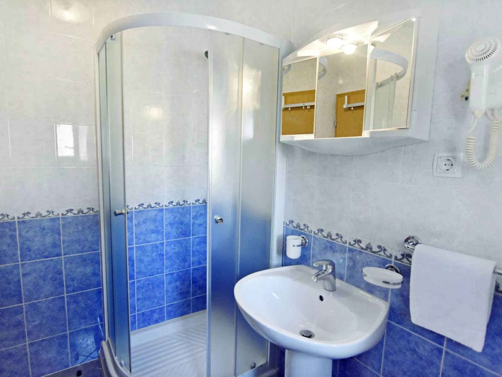 ALEX 2 KAT - Image-tags.info