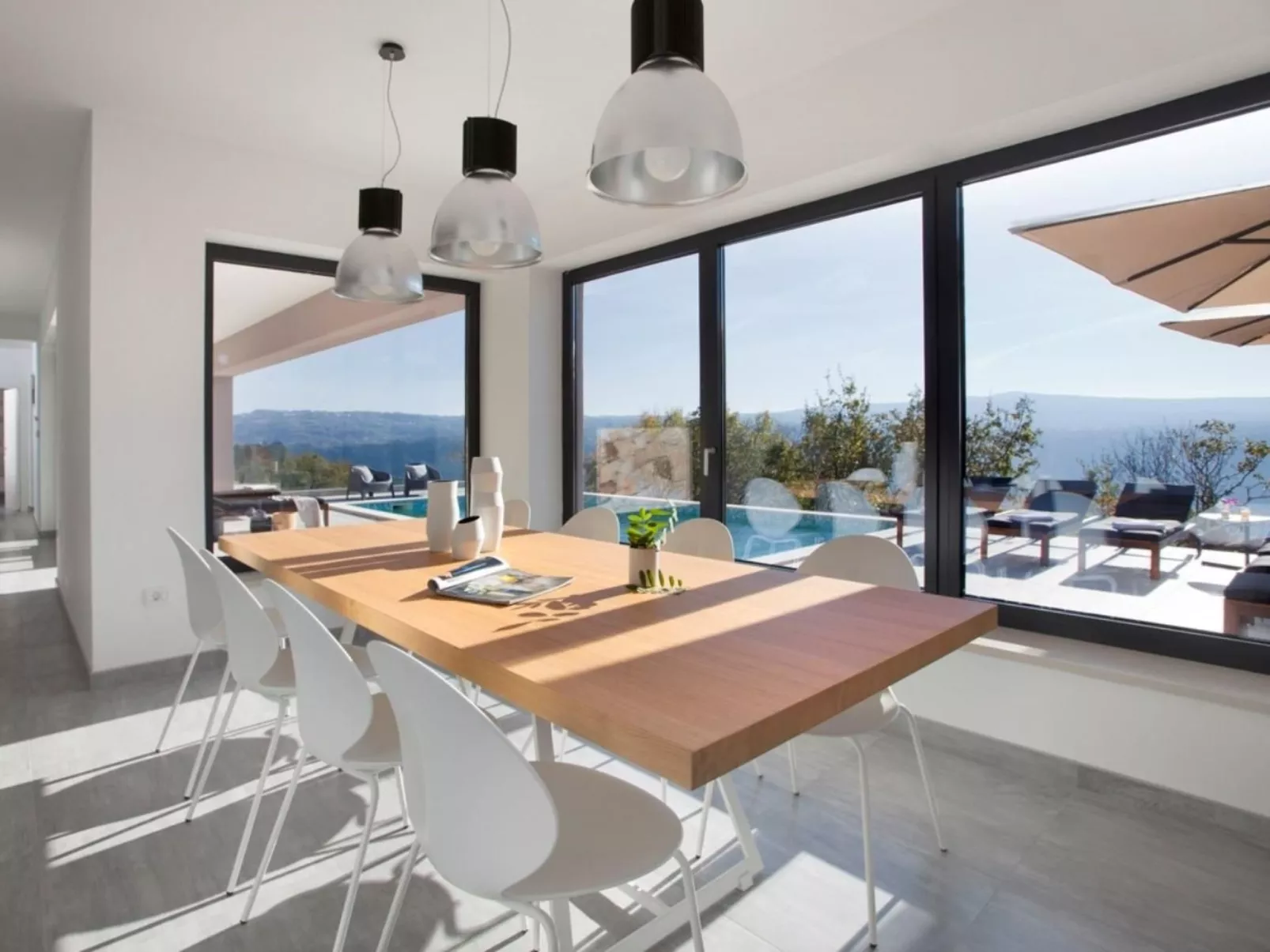 Moderne Villa Arsia mit Pool, gelegen in der Nähe von Labin-Dehors