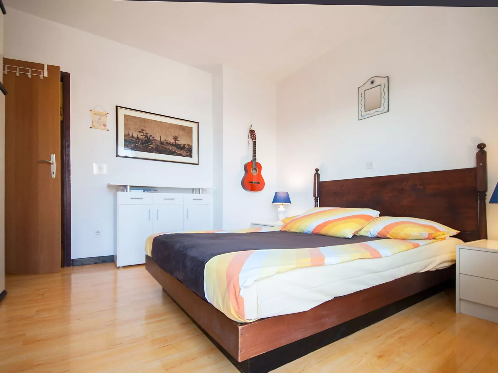 "Sunny View A2C" mit Balkon-Dedans