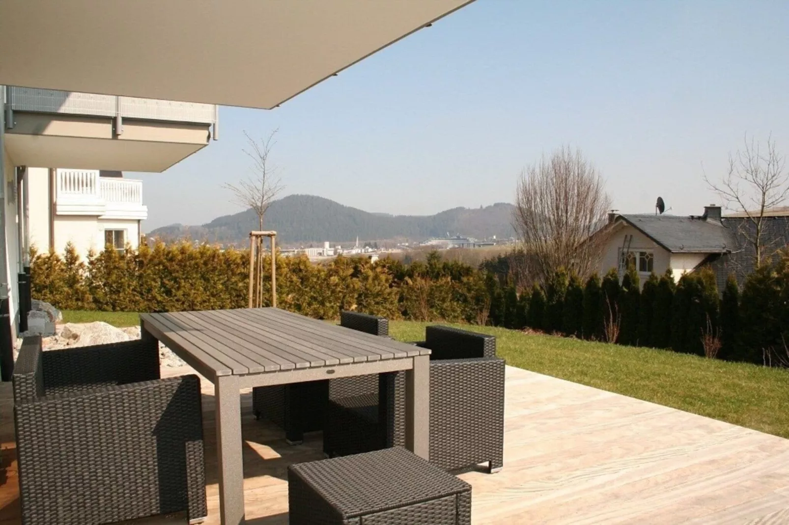 Am Finkenbusch-Terrace balcony