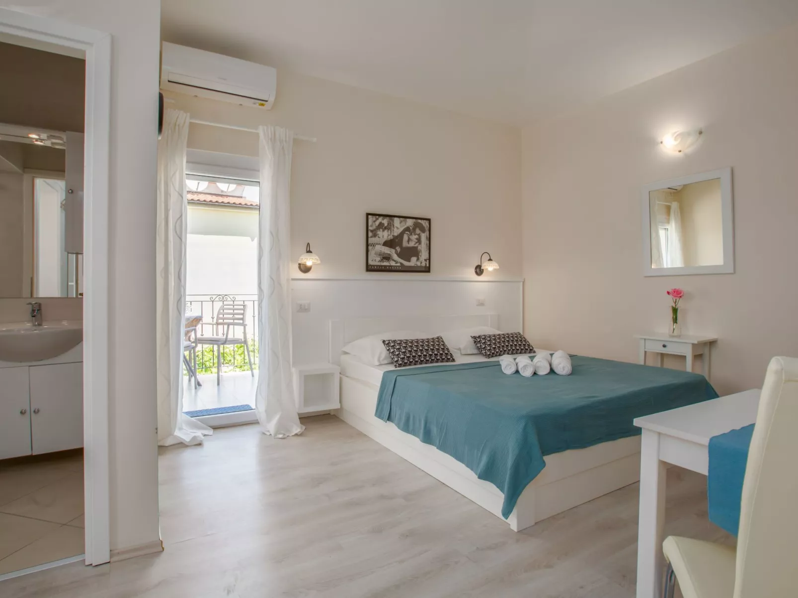 Paradiso Studio-Dedans