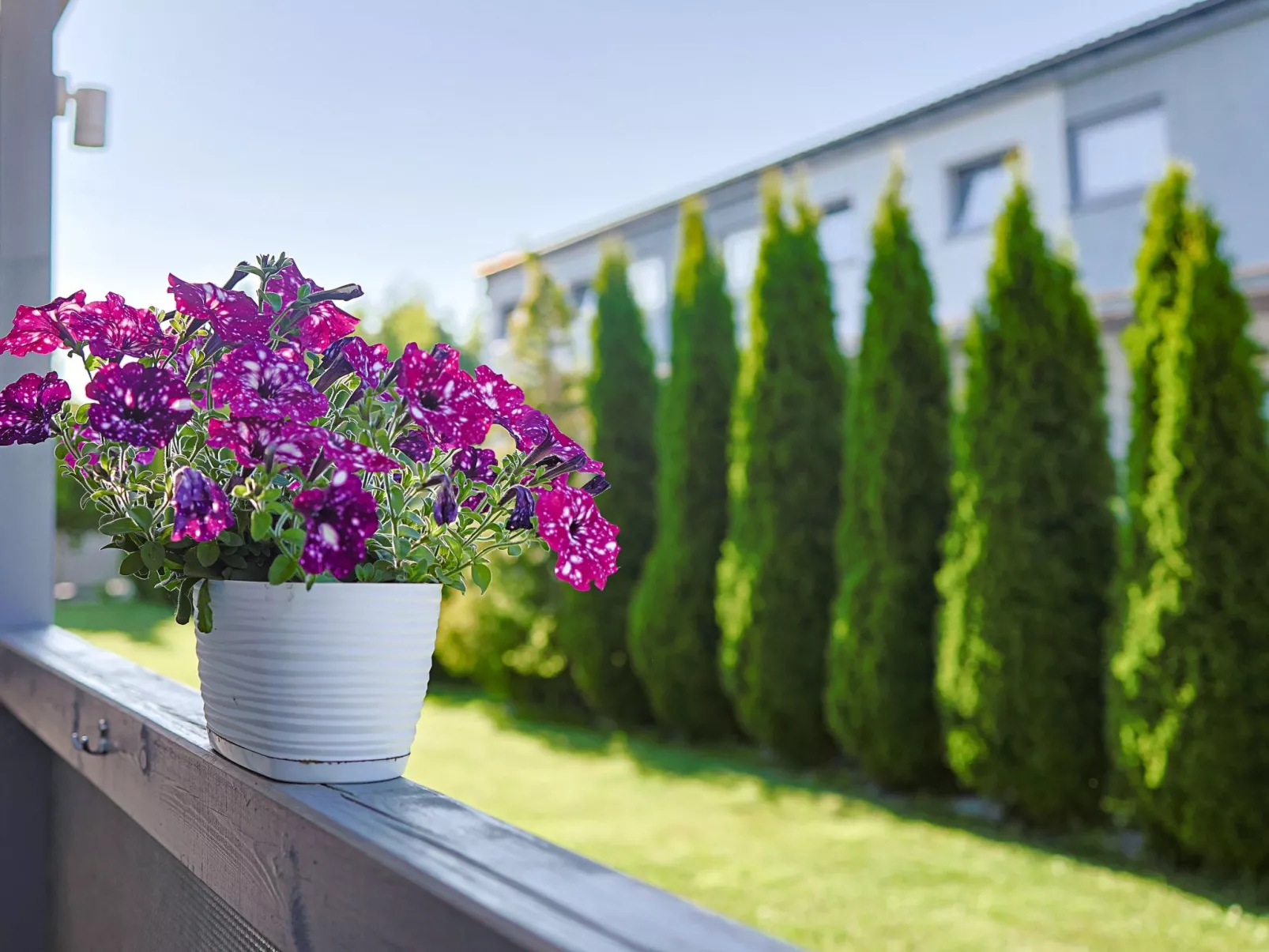 Wohnung "Aurora 2" z tarasem-Draußen