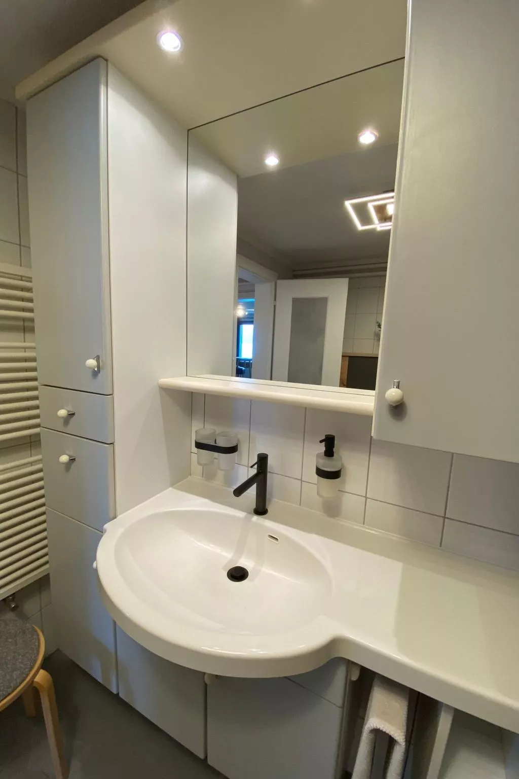 Studio Brienz-Image-tags.info