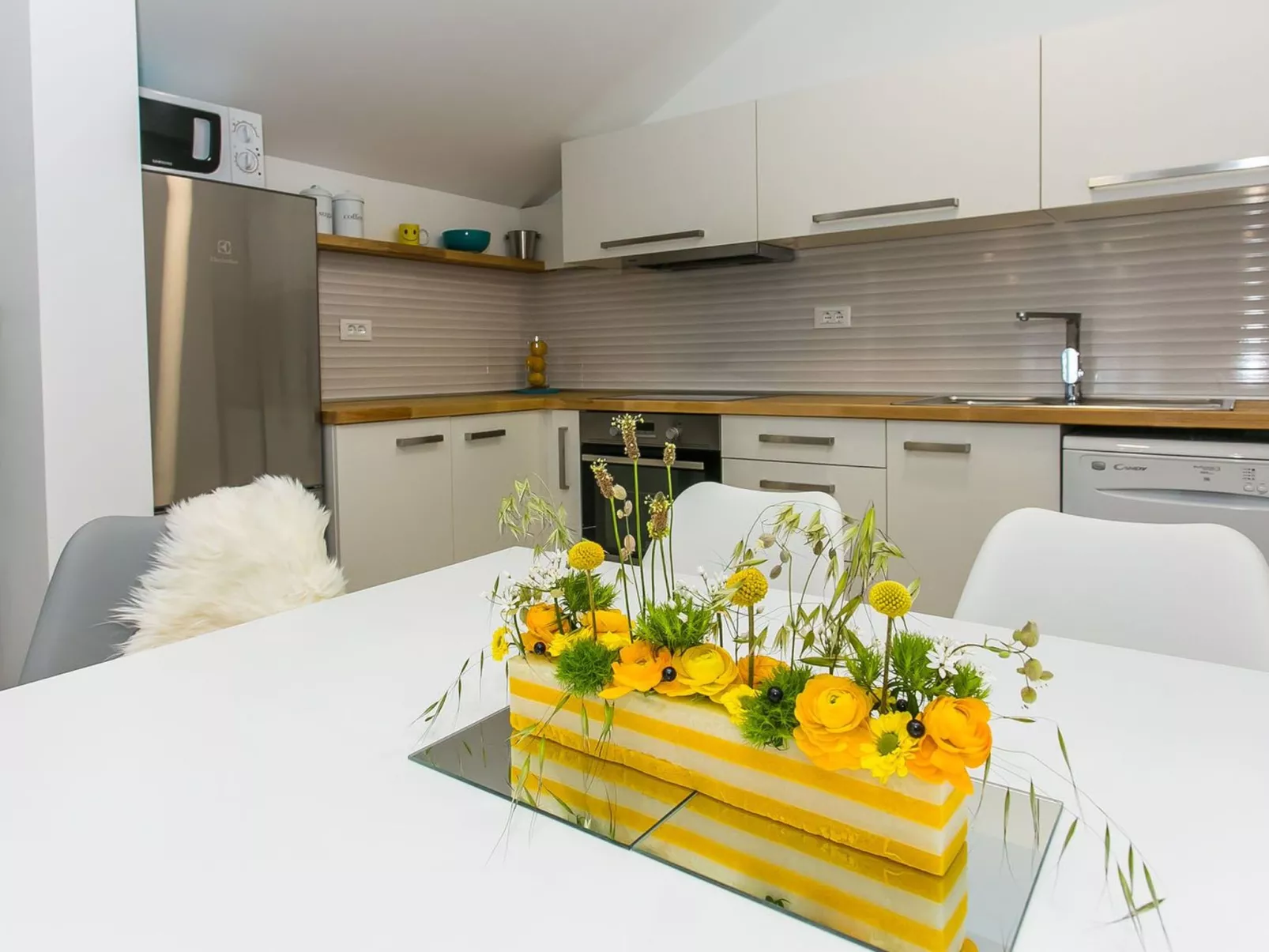 "Irena II"-Image-tags.info