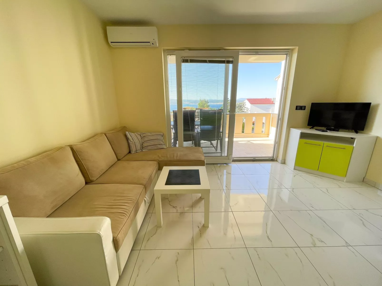 Wohnung Josip 2-Drinnen