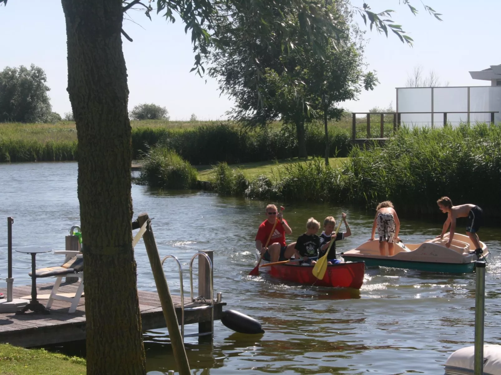 Starvilla in Makkum mit Sauna und schöner Aussicht-Draußen