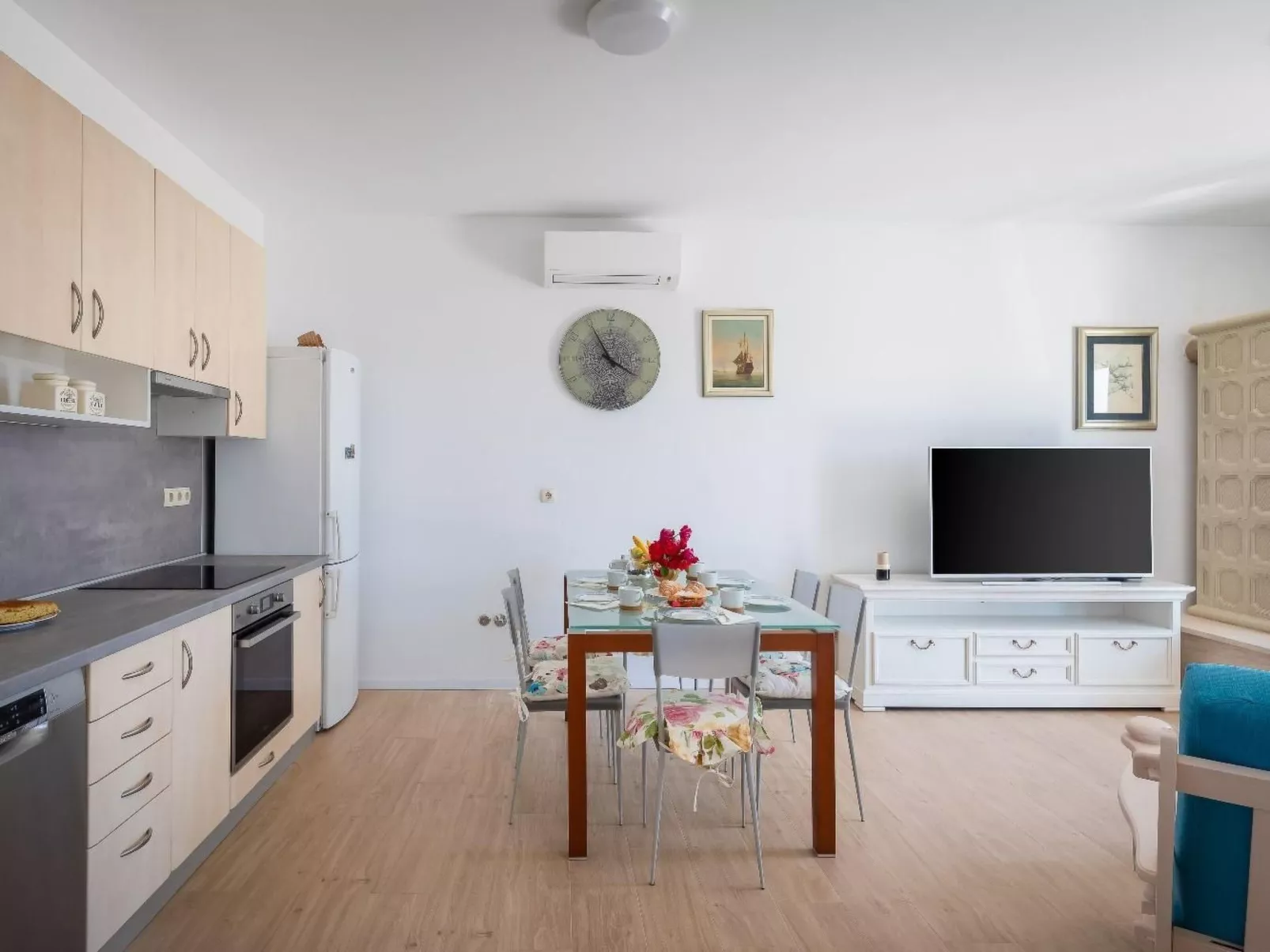 Rustikale Ferienvilla Pomalo-Dedans