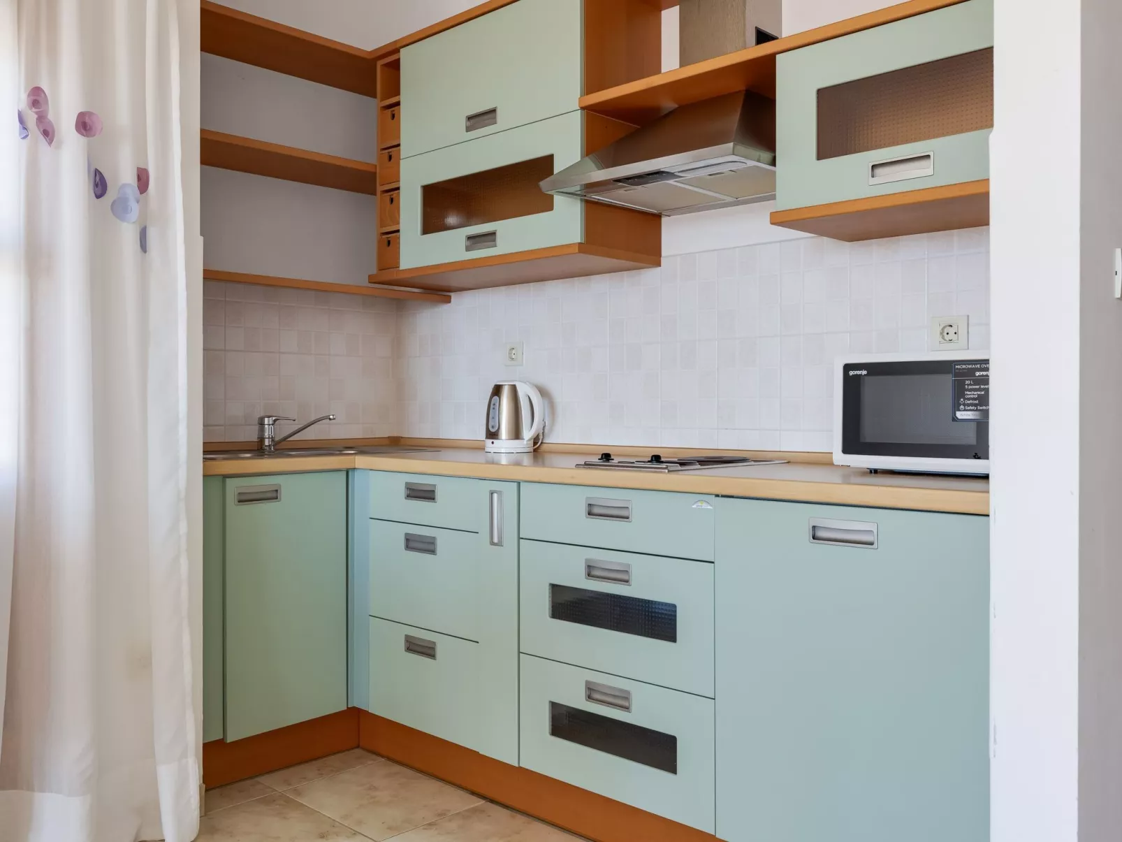 Luxuriöse Villa mit Meerblick - von TA Leut Agency-Drinnen