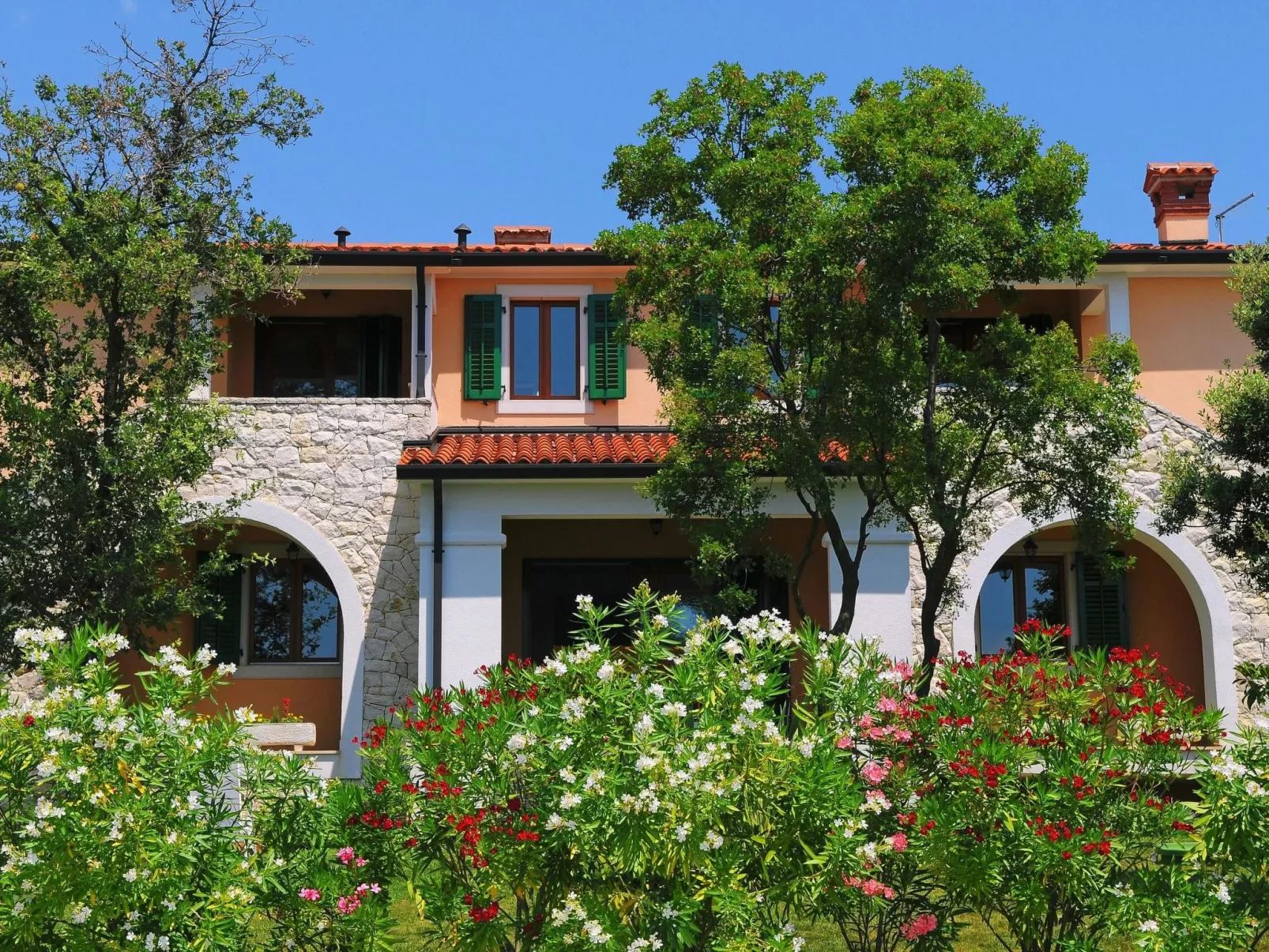 Villa Biljana, mit Zugang zu zwei Gemeinschaftspools-Dehors