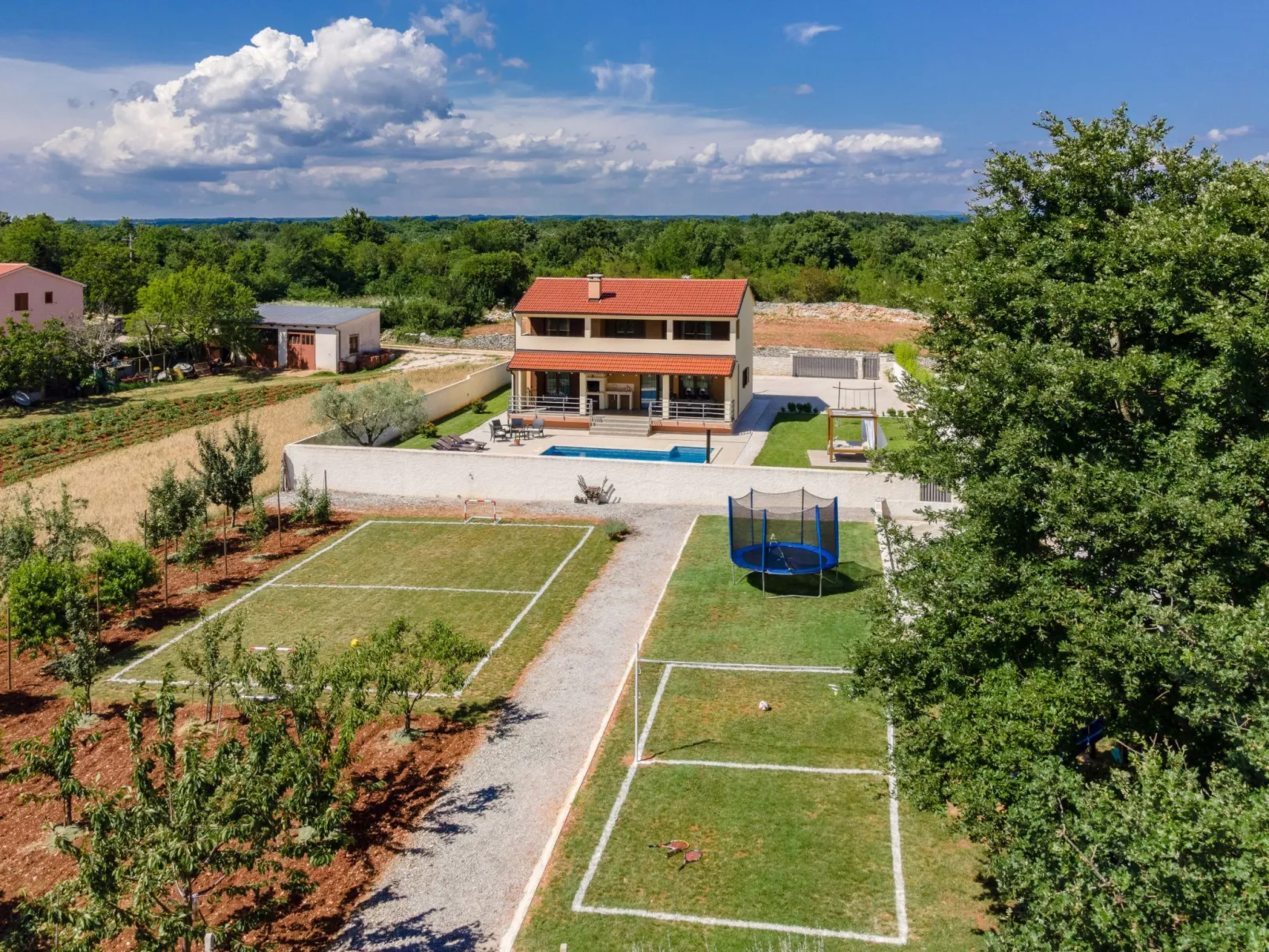 In Juršići mit Privatem Pool-Dehors