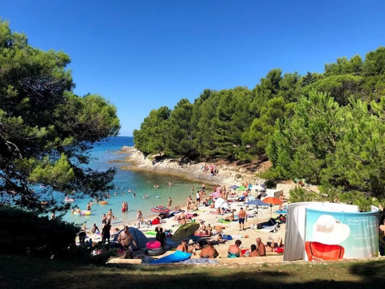 Modern eingerichtete Wohnung in der Nähe des Strandes...-Dehors
